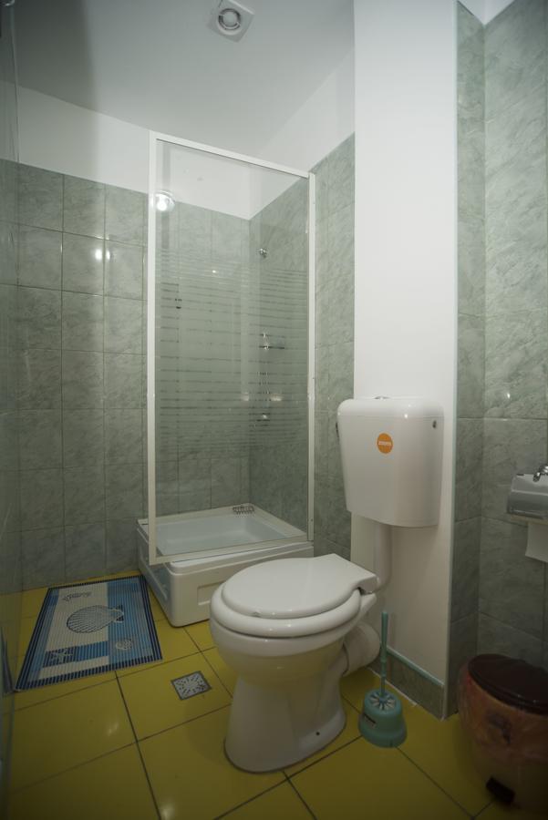 Hostel Ruxandra Focşani المظهر الخارجي الصورة